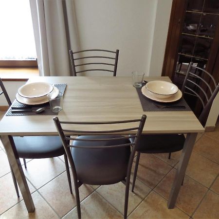 Apartamento Lo Gnomo Sotto Al Glicine Châtillon Exterior foto