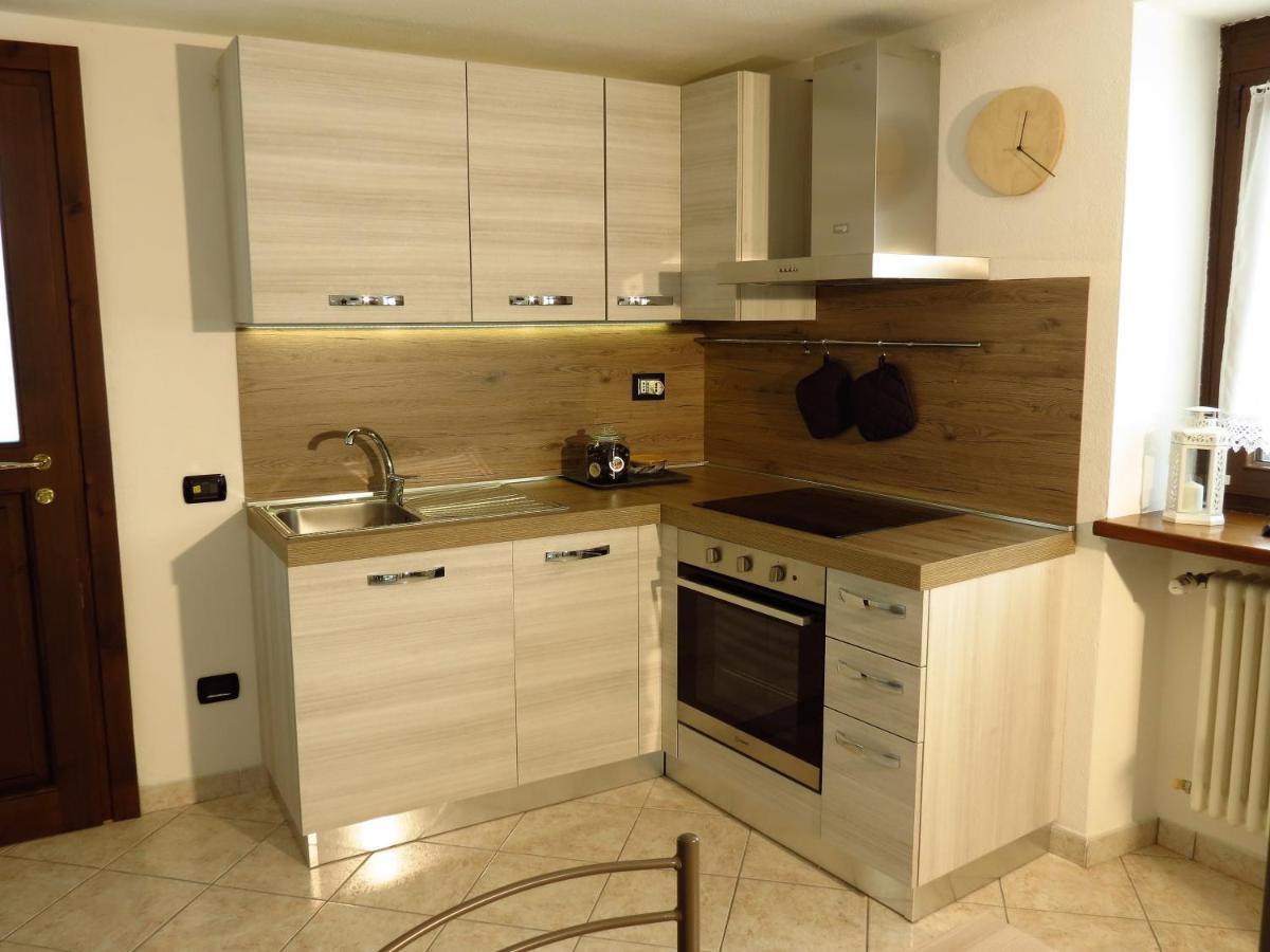 Apartamento Lo Gnomo Sotto Al Glicine Châtillon Exterior foto