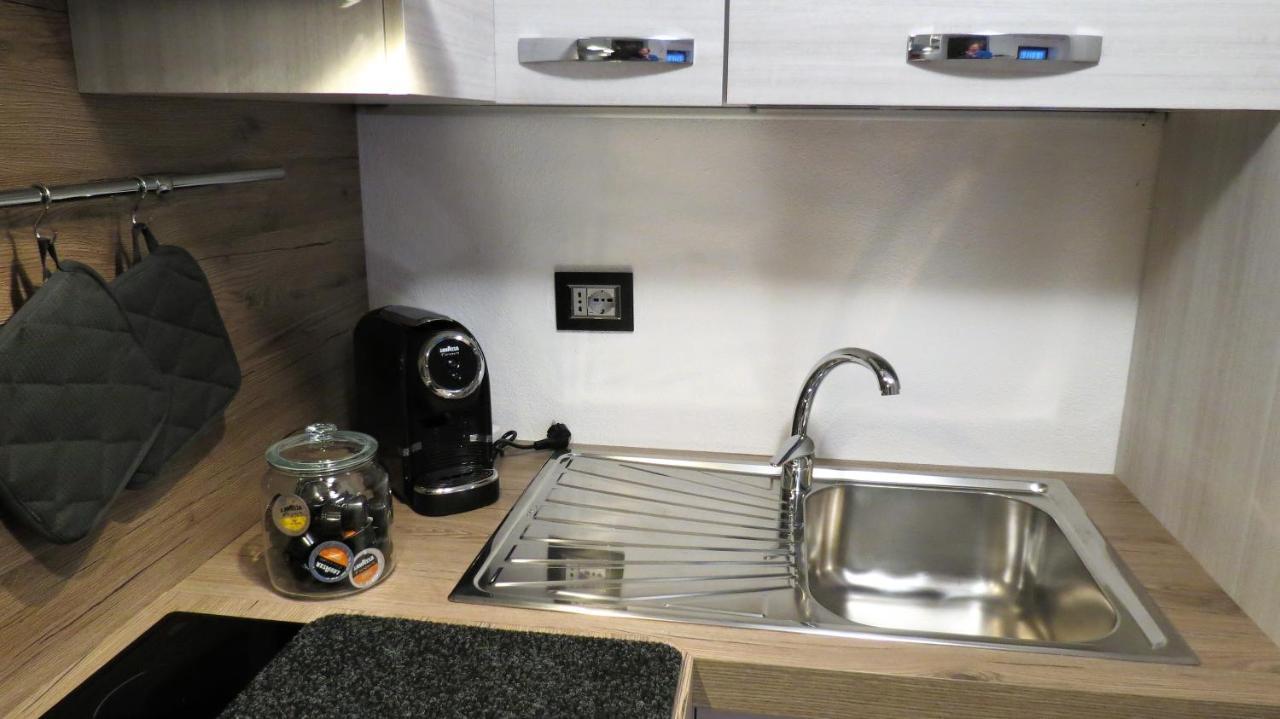 Apartamento Lo Gnomo Sotto Al Glicine Châtillon Exterior foto